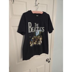 The Beatles tshirt size medium mens